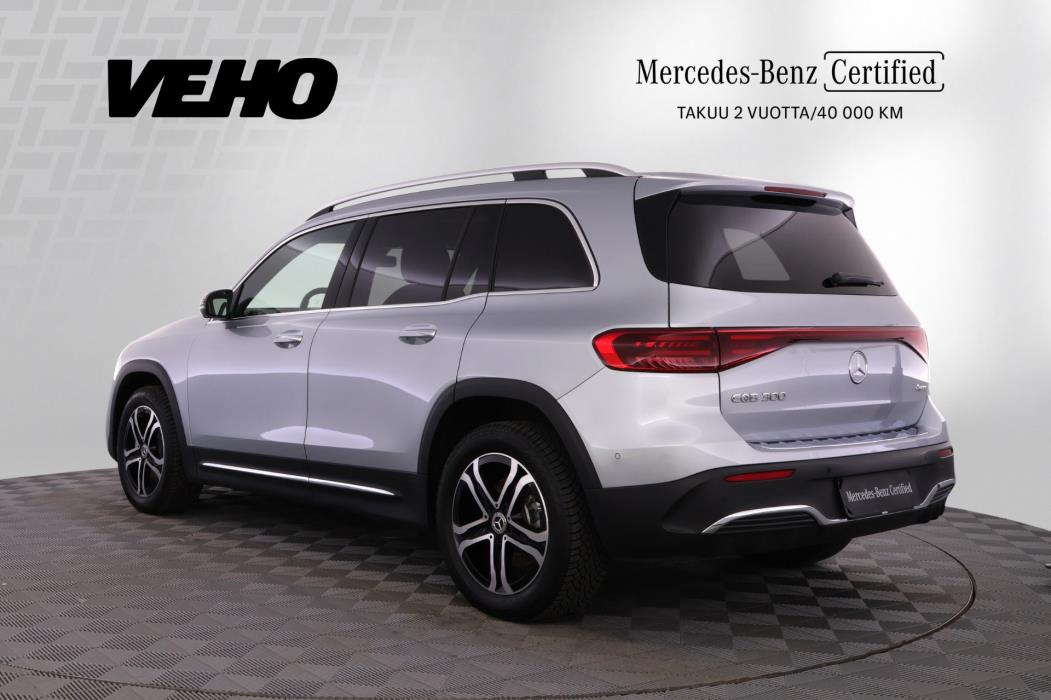 MERCEDES-BENZ EQB 2024