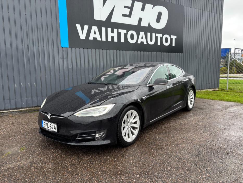 TESLA MODEL S 2018