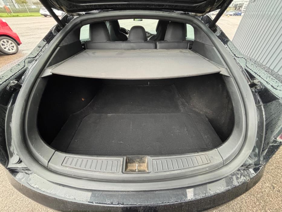 TESLA MODEL S 2018