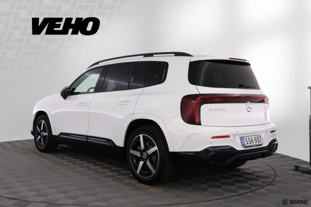 Mercedes-Benz GLB 2026
