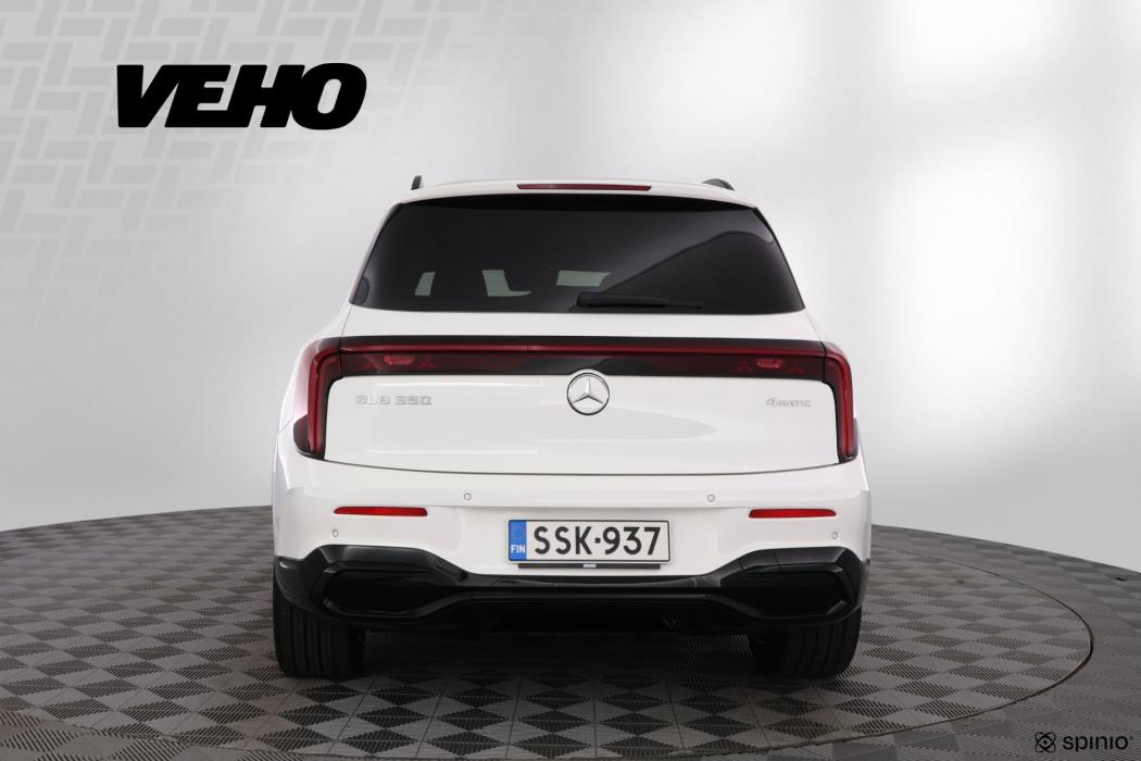 Mercedes-Benz GLB 2026