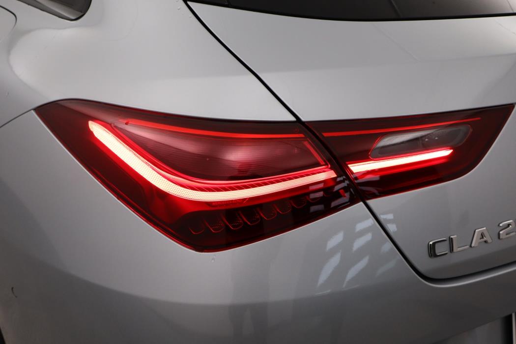 Mercedes-Benz CLA 2025