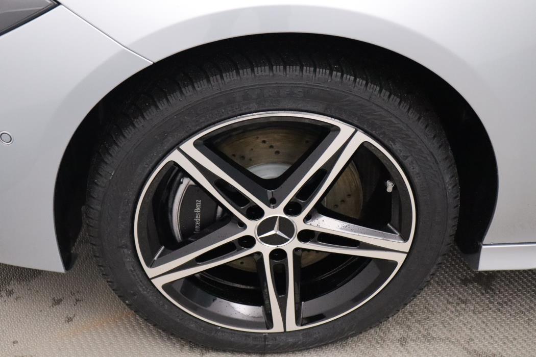 Mercedes-Benz CLA 2025