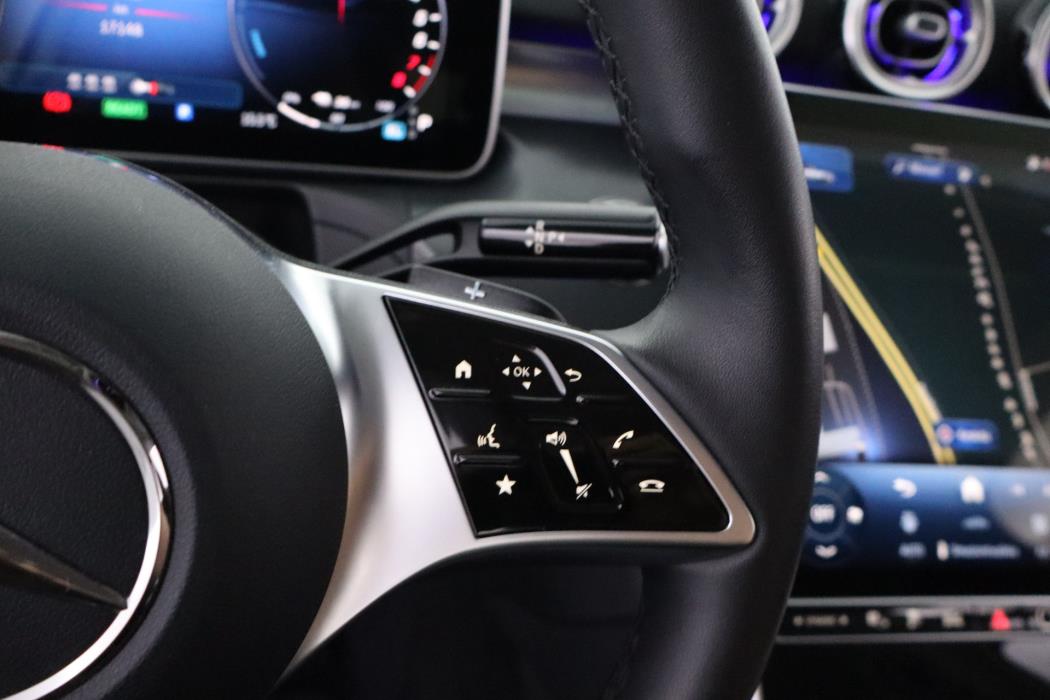 Mercedes-Benz C 2025