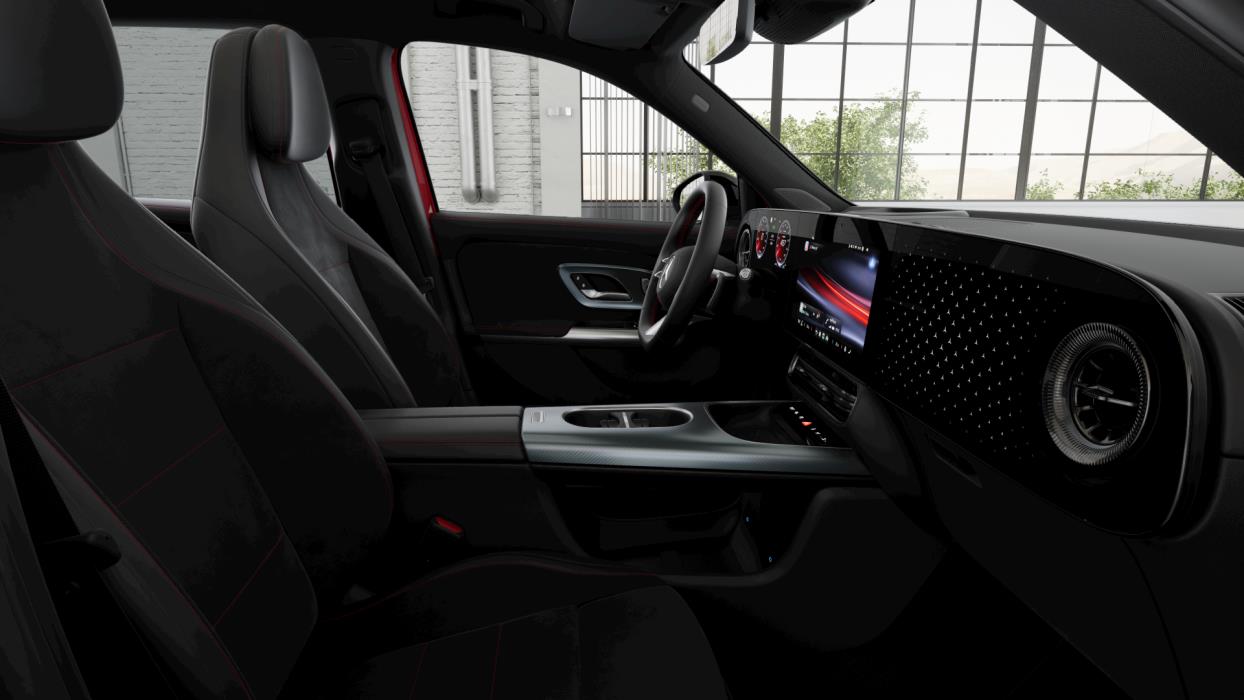MERCEDES-BENZ GLB 2026