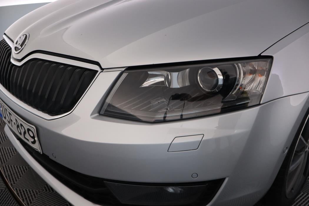 SKODA OCTAVIA 2014