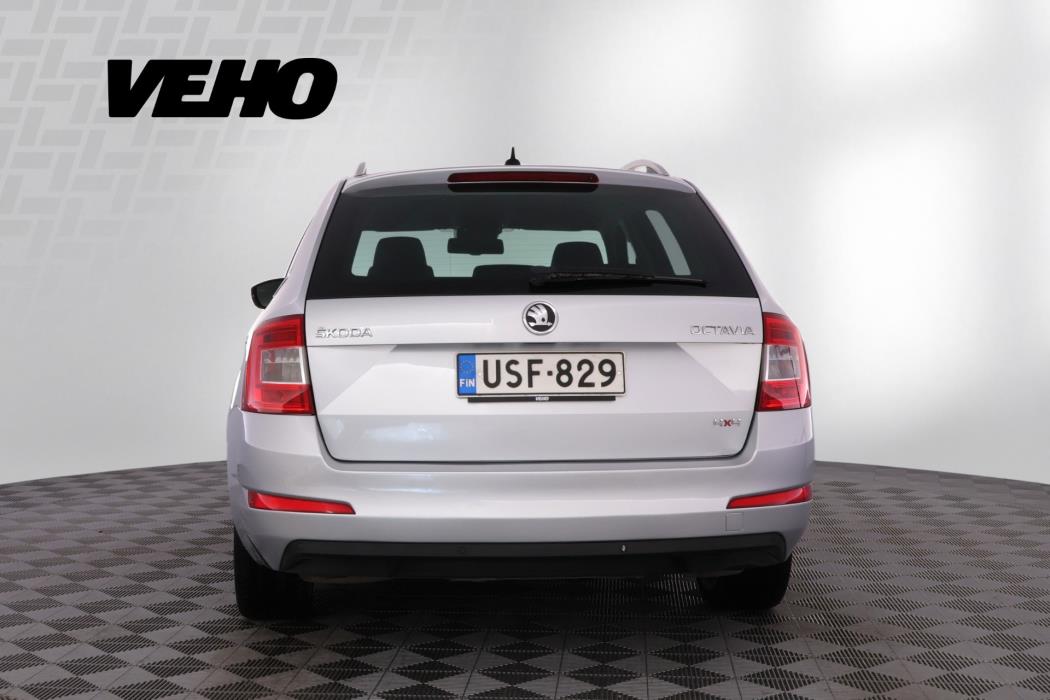 SKODA OCTAVIA 2014