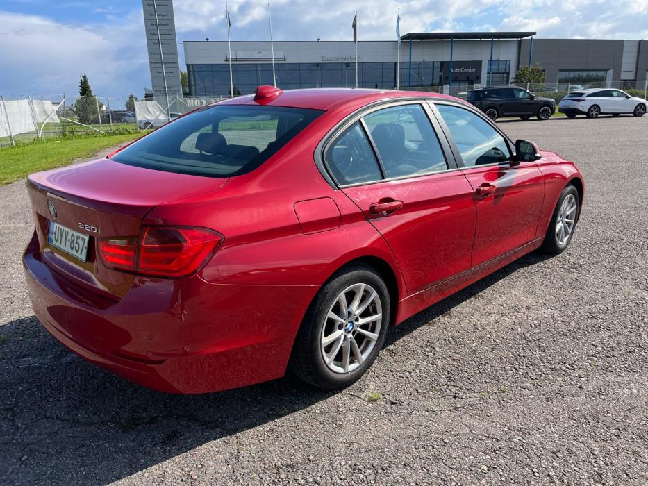 BMW 320 2014