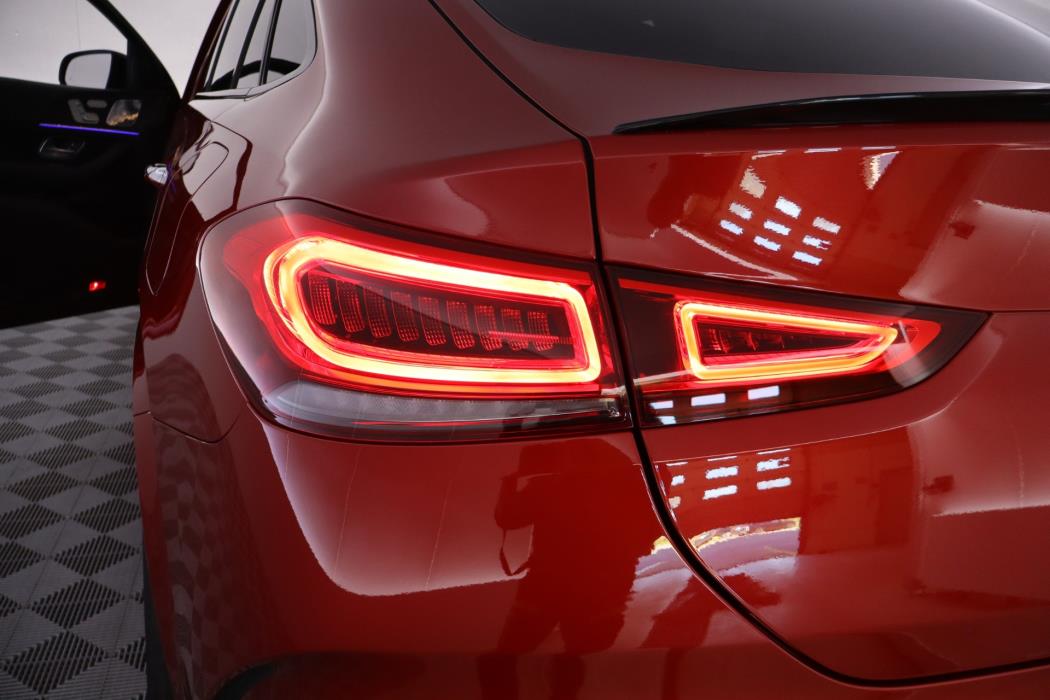 MERCEDES-BENZ GLE 2021