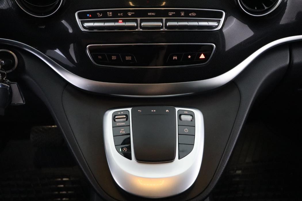 MERCEDES-BENZ V 2020