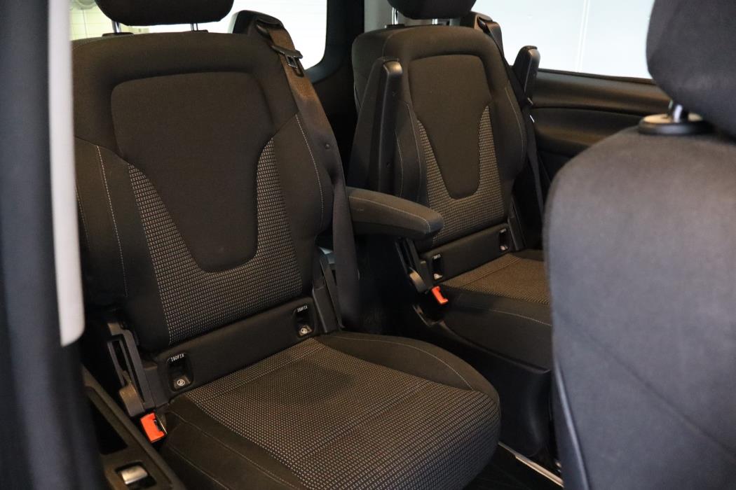 MERCEDES-BENZ V 2020