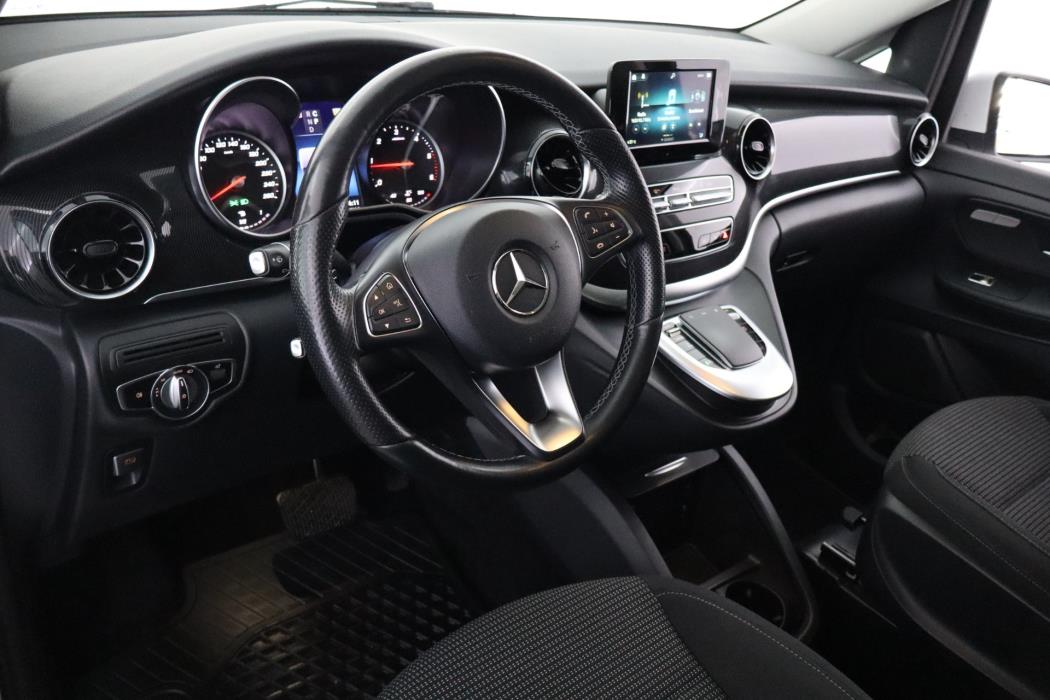 MERCEDES-BENZ V 2020