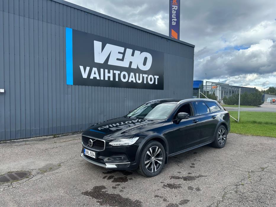 Volvo V90 Cross Country 2022