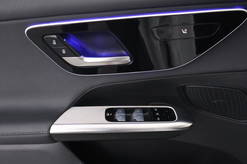 Mercedes-Benz GLC 2023