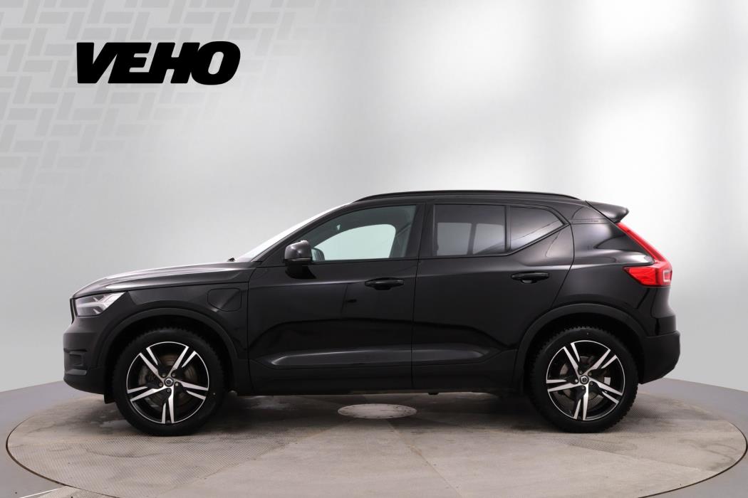 Volvo XC40 2021