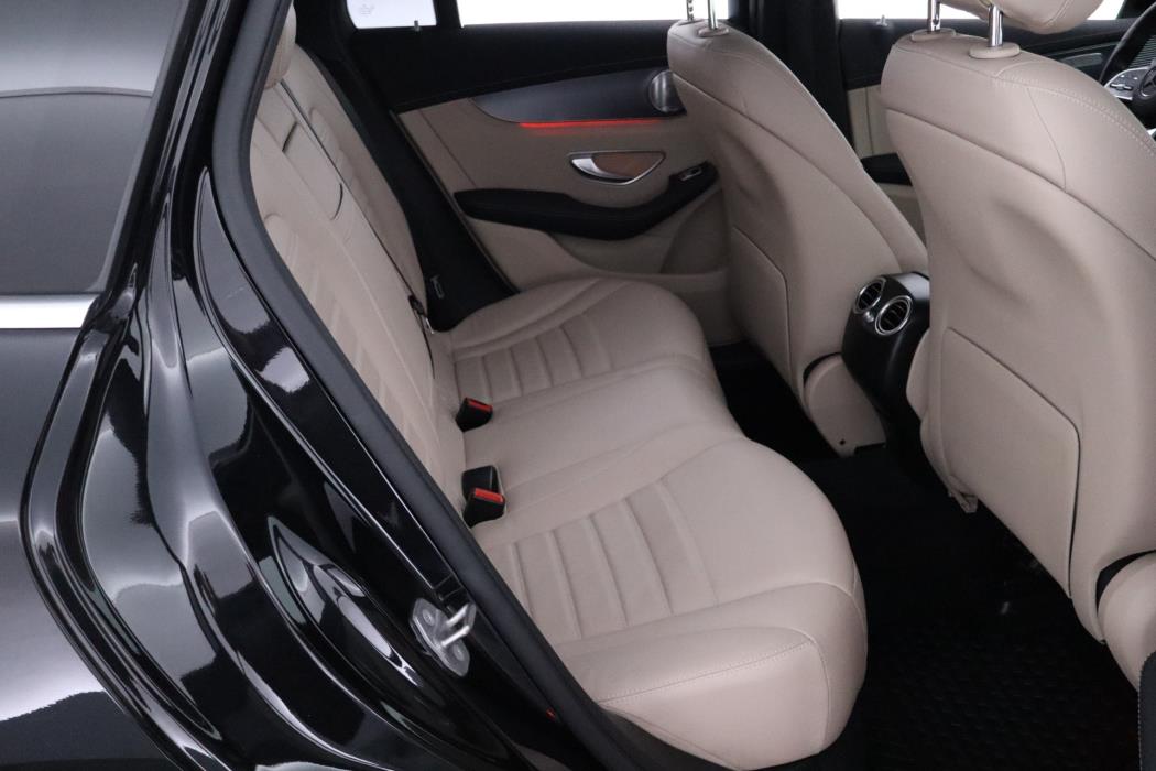 MERCEDES-BENZ EQC 2020