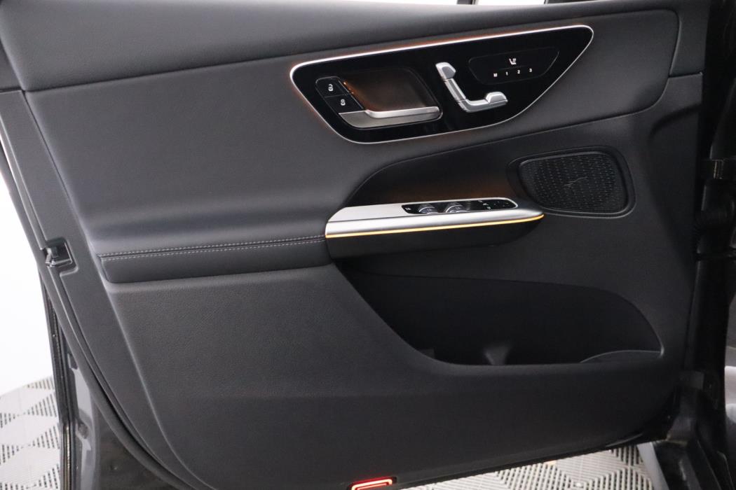 Mercedes-Benz GLC 2025