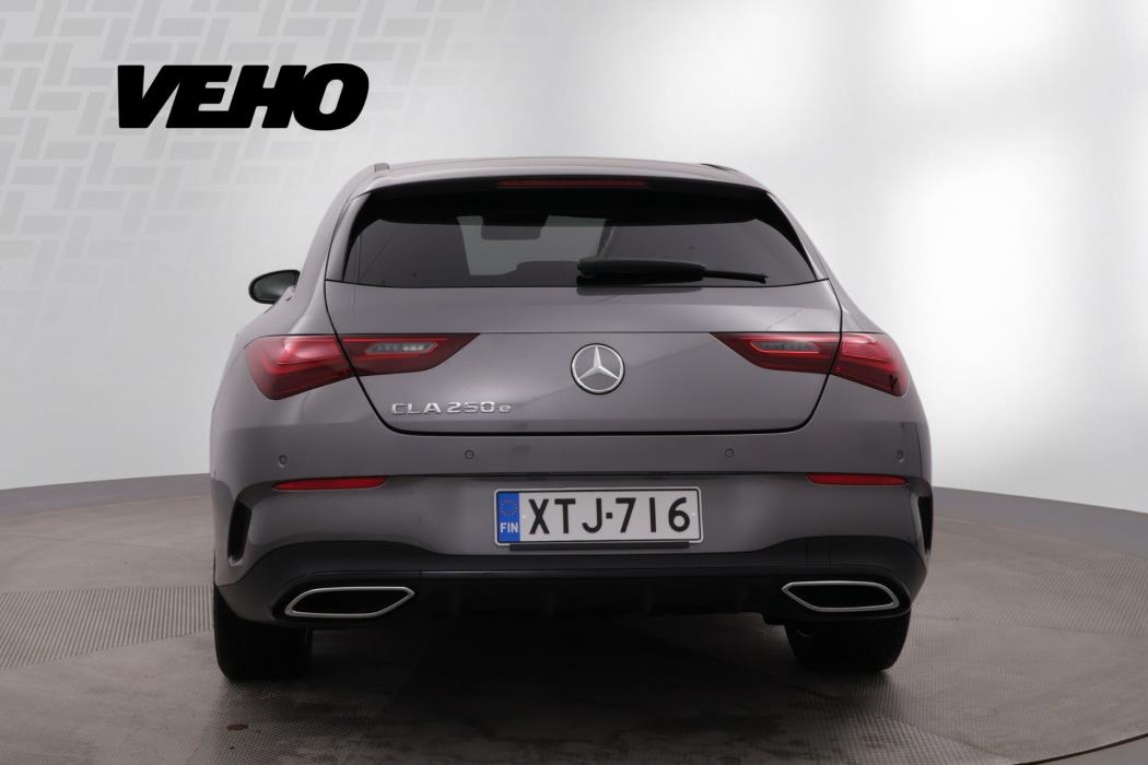 Mercedes-Benz CLA 2025