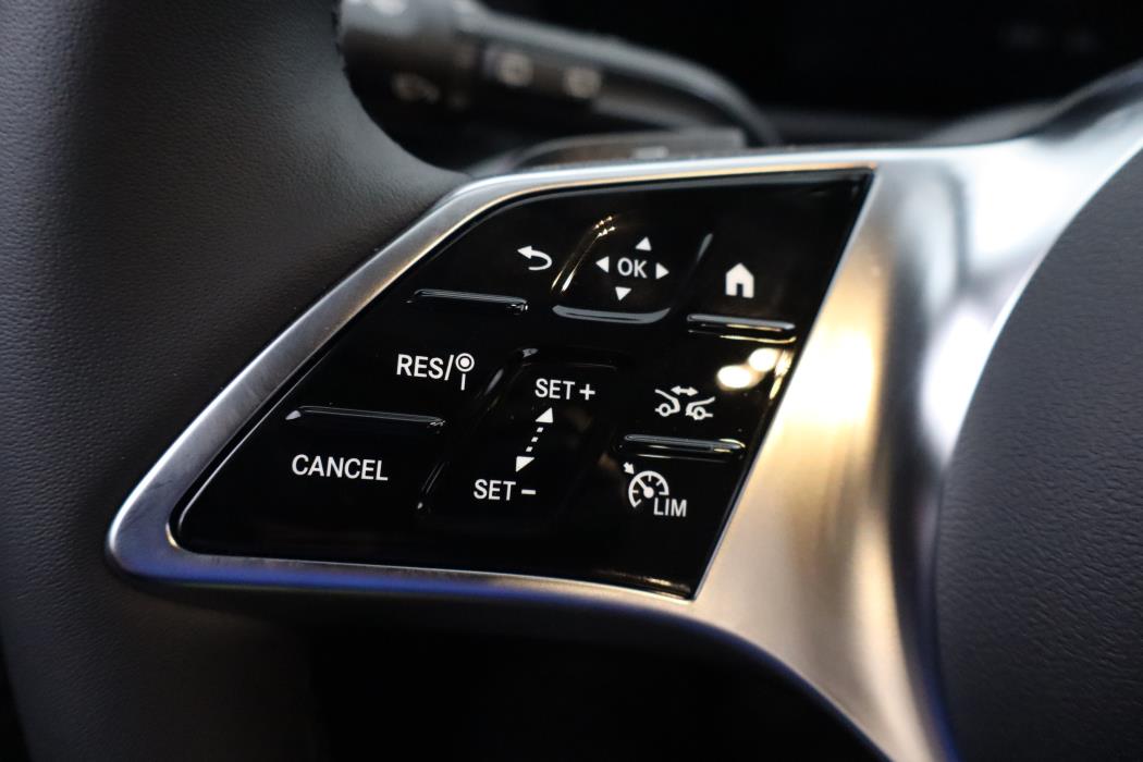 Mercedes-Benz A 2025