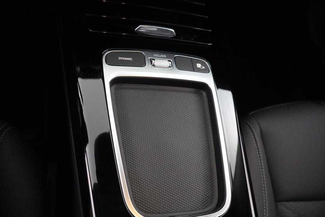 Mercedes-Benz A 2025