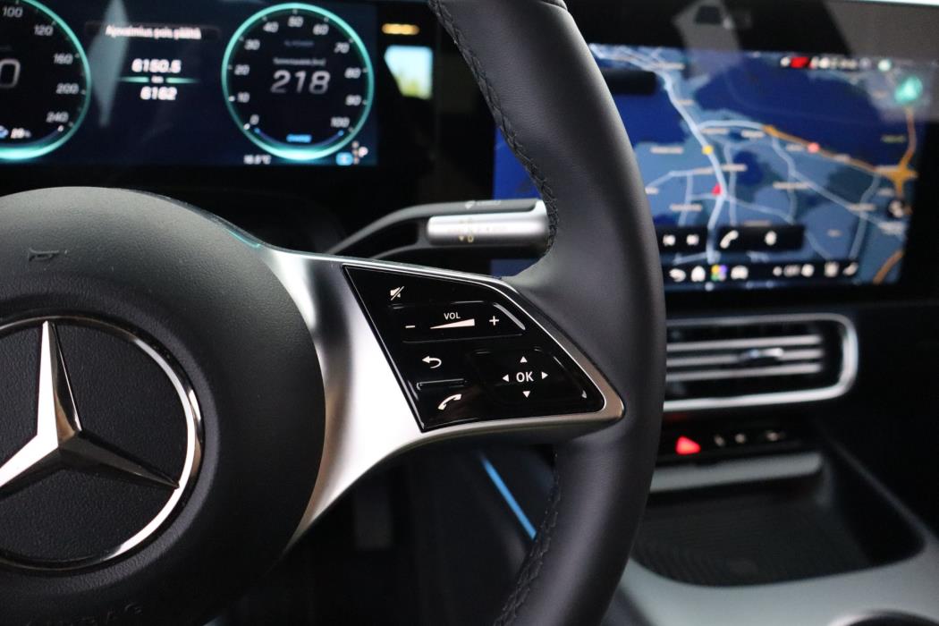 MERCEDES-BENZ CLA 2026