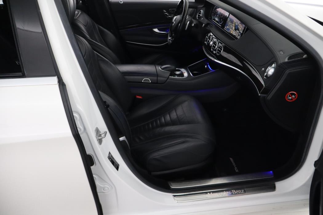 MERCEDES-BENZ S 2013