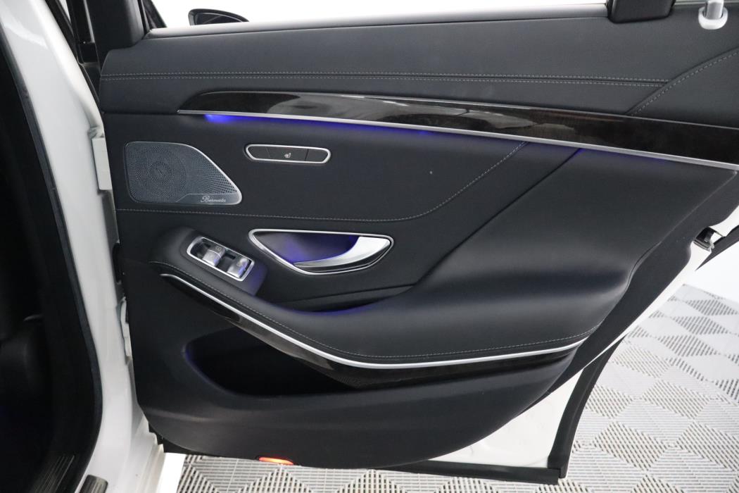 MERCEDES-BENZ S 2013