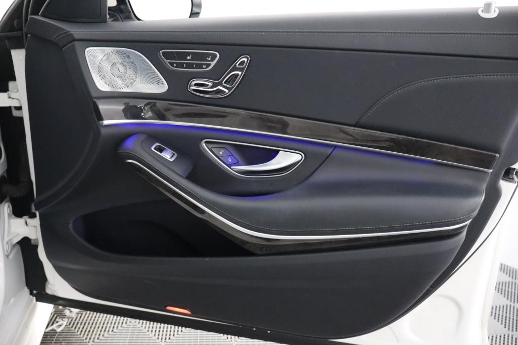 MERCEDES-BENZ S 2013