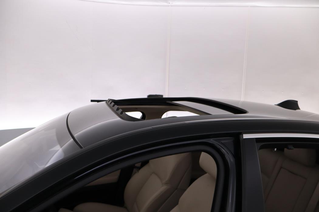 BMW 525 2012