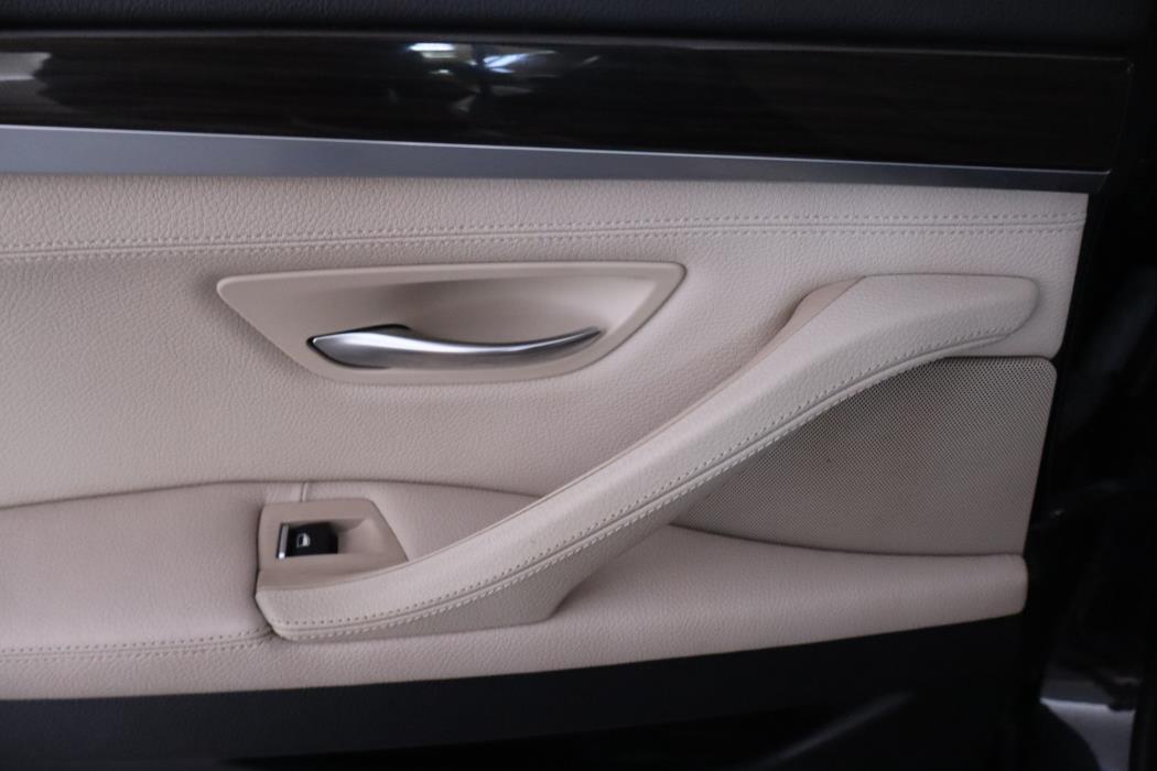 BMW 525 2012