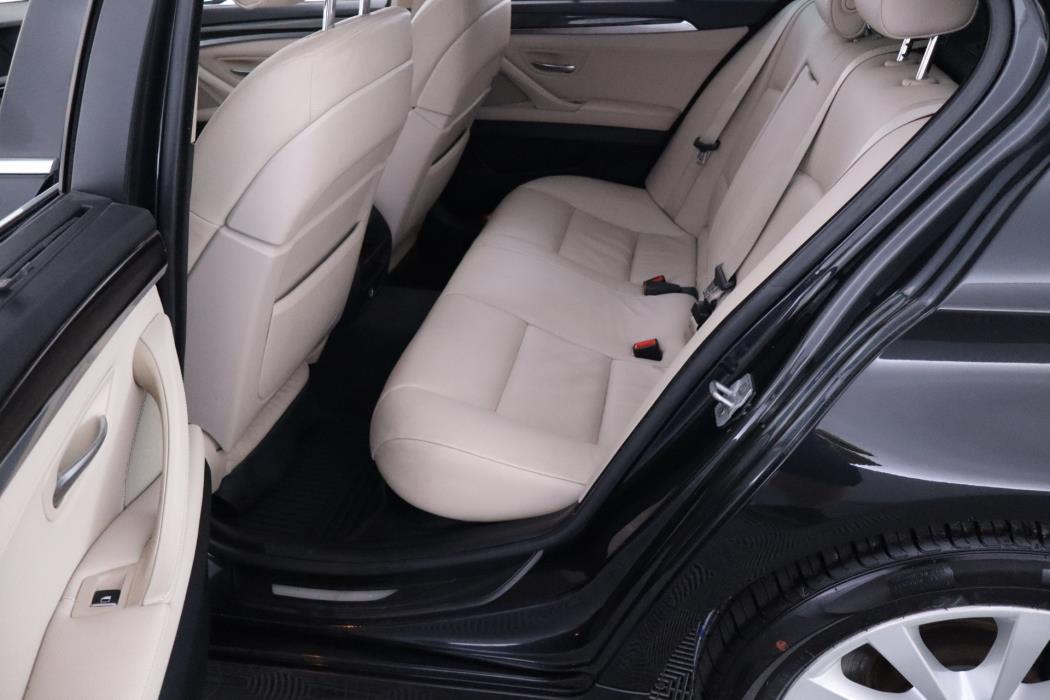 BMW 525 2012