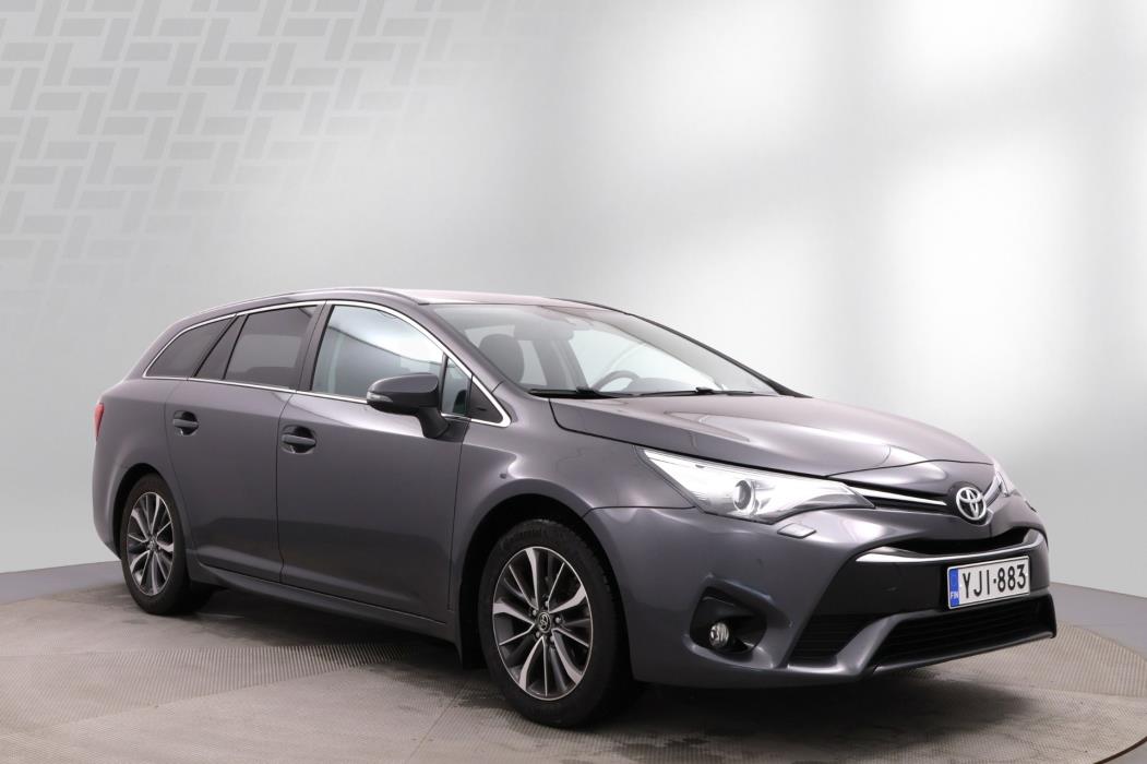 TOYOTA Avensis 2016