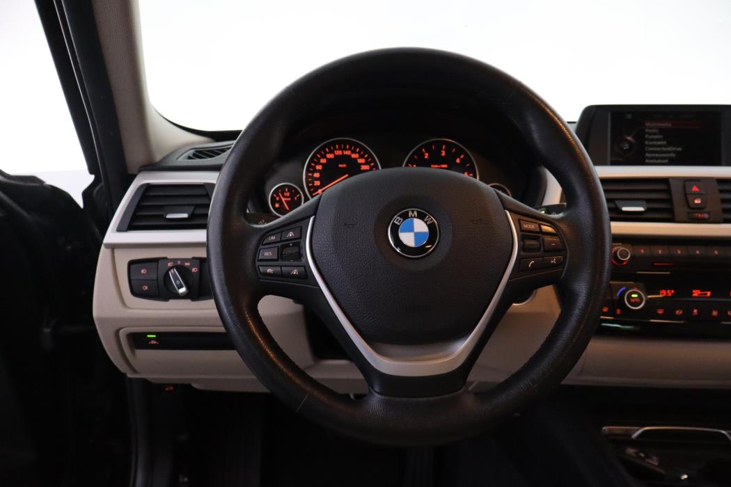 BMW 320 2017