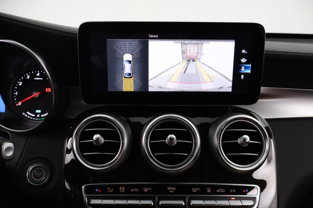 MERCEDES-BENZ GLC 2022