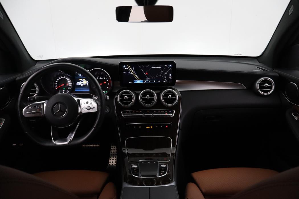 MERCEDES-BENZ GLC 2022