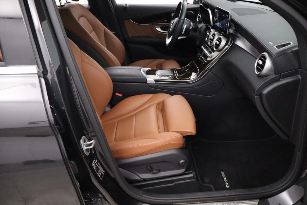 MERCEDES-BENZ GLC 2022