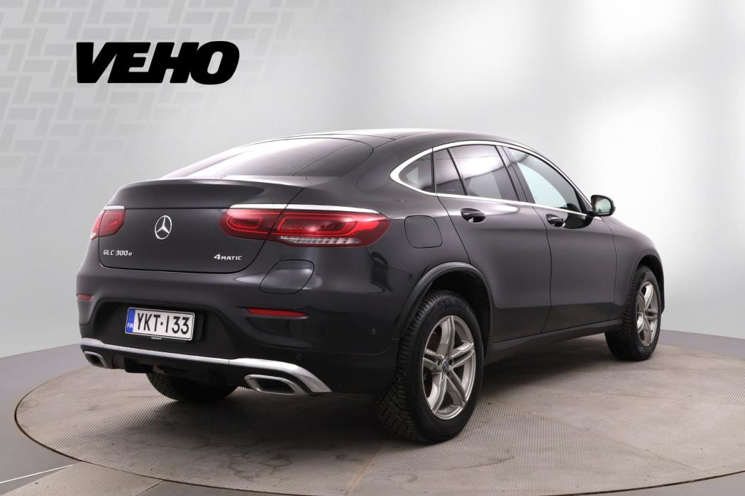 MERCEDES-BENZ GLC 2022