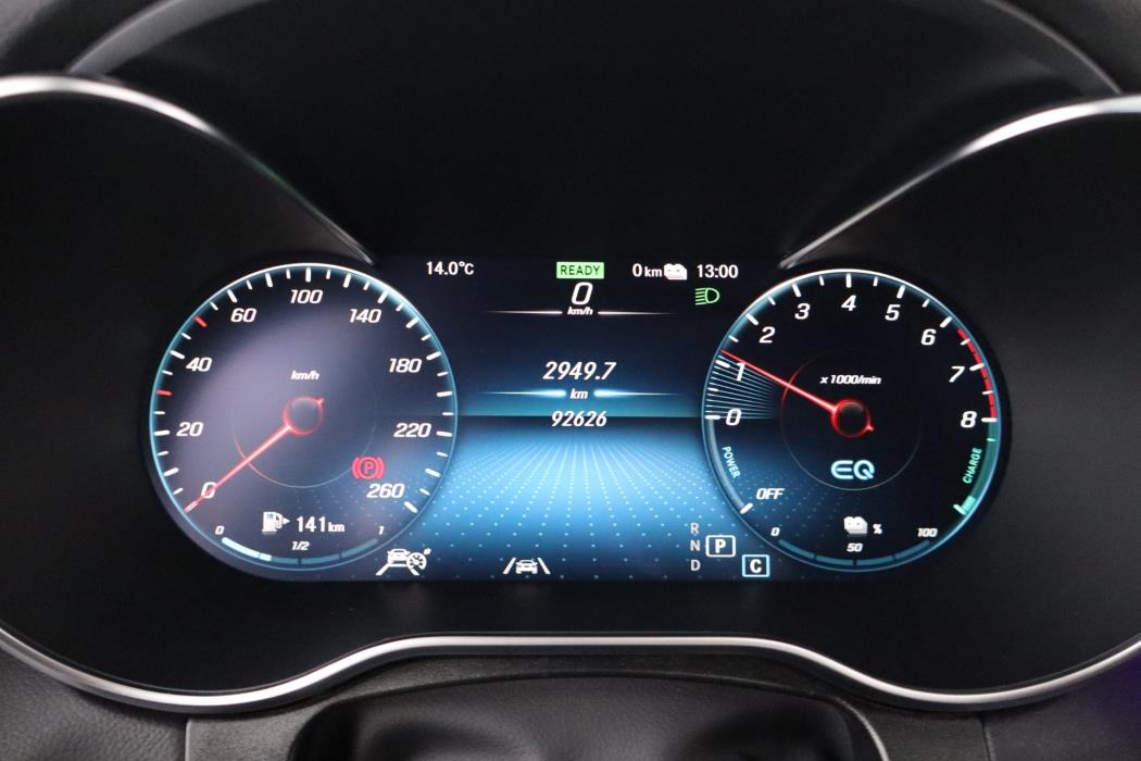 MERCEDES-BENZ GLC 2022