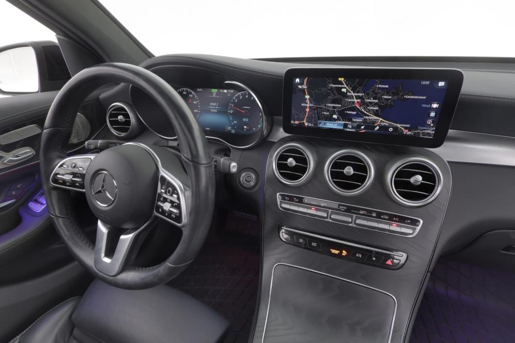 MERCEDES-BENZ GLC 2022