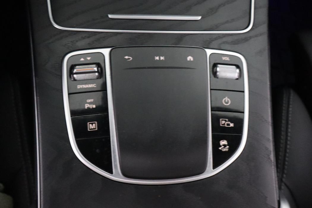 MERCEDES-BENZ GLC 2022