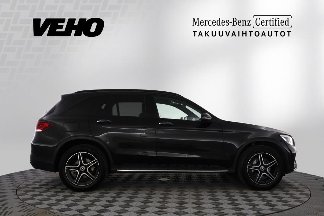 MERCEDES-BENZ GLC 2022