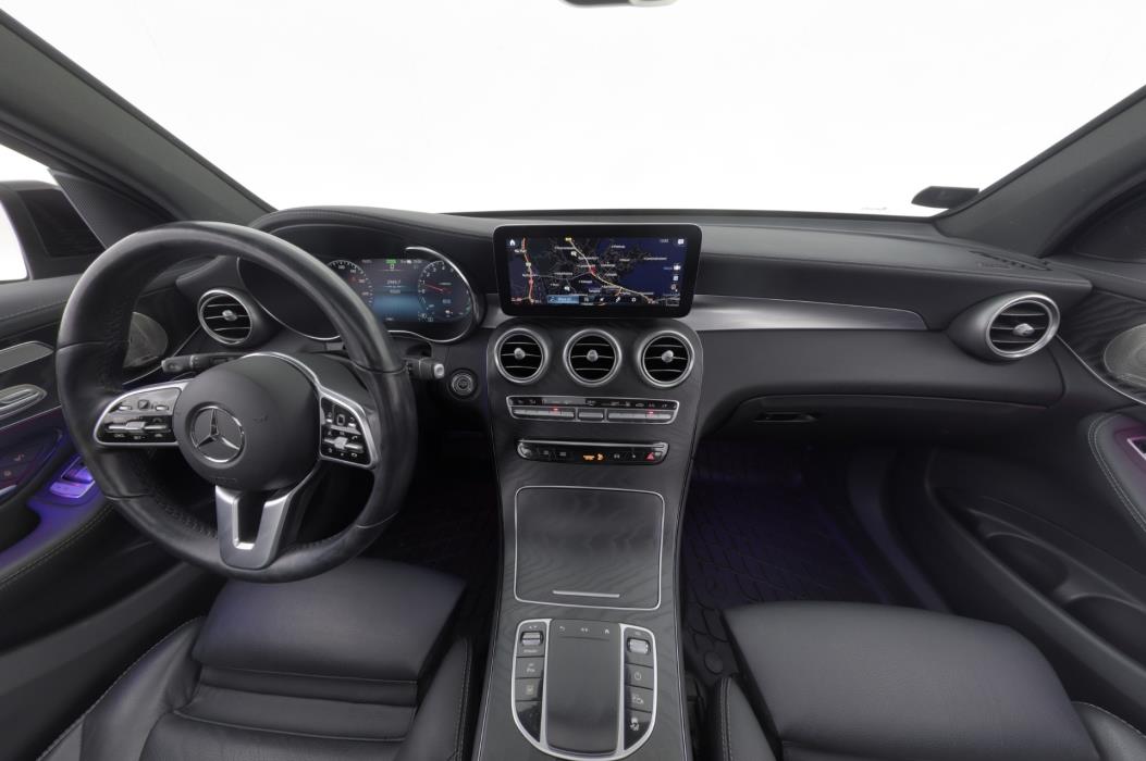 MERCEDES-BENZ GLC 2022
