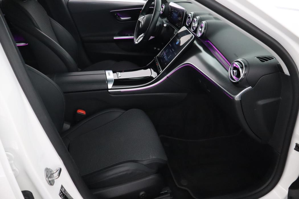 MERCEDES-BENZ C 2022