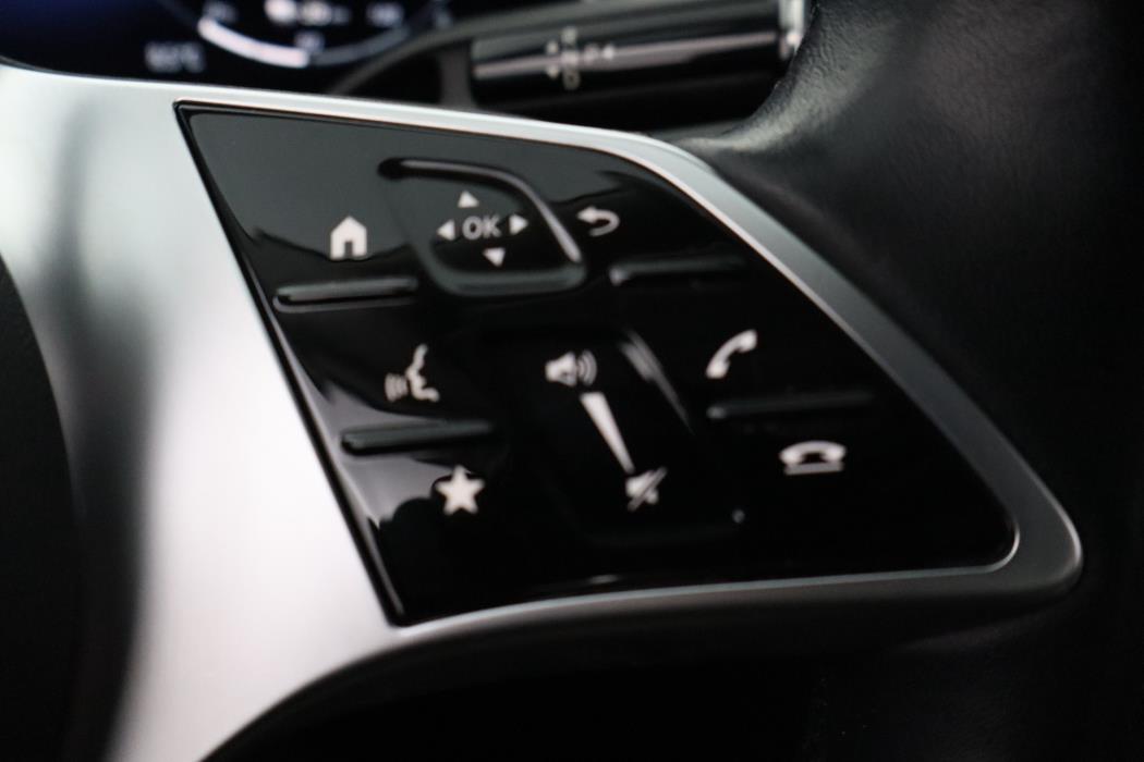 MERCEDES-BENZ C 2022