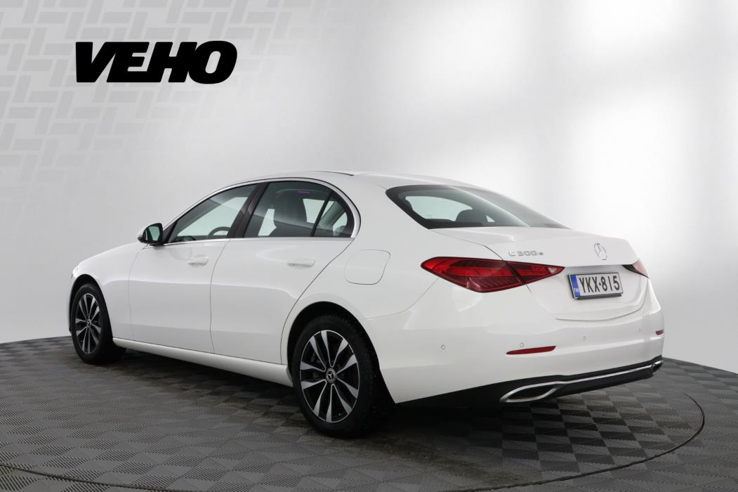 MERCEDES-BENZ C 2022