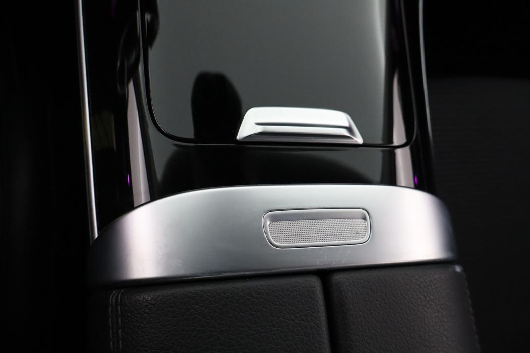 MERCEDES-BENZ C 2022