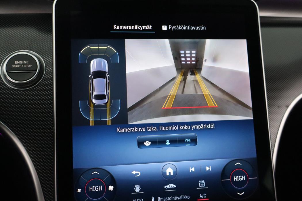 MERCEDES-BENZ C 2022