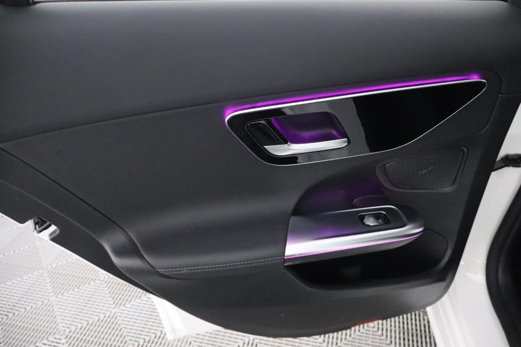 MERCEDES-BENZ C 2022