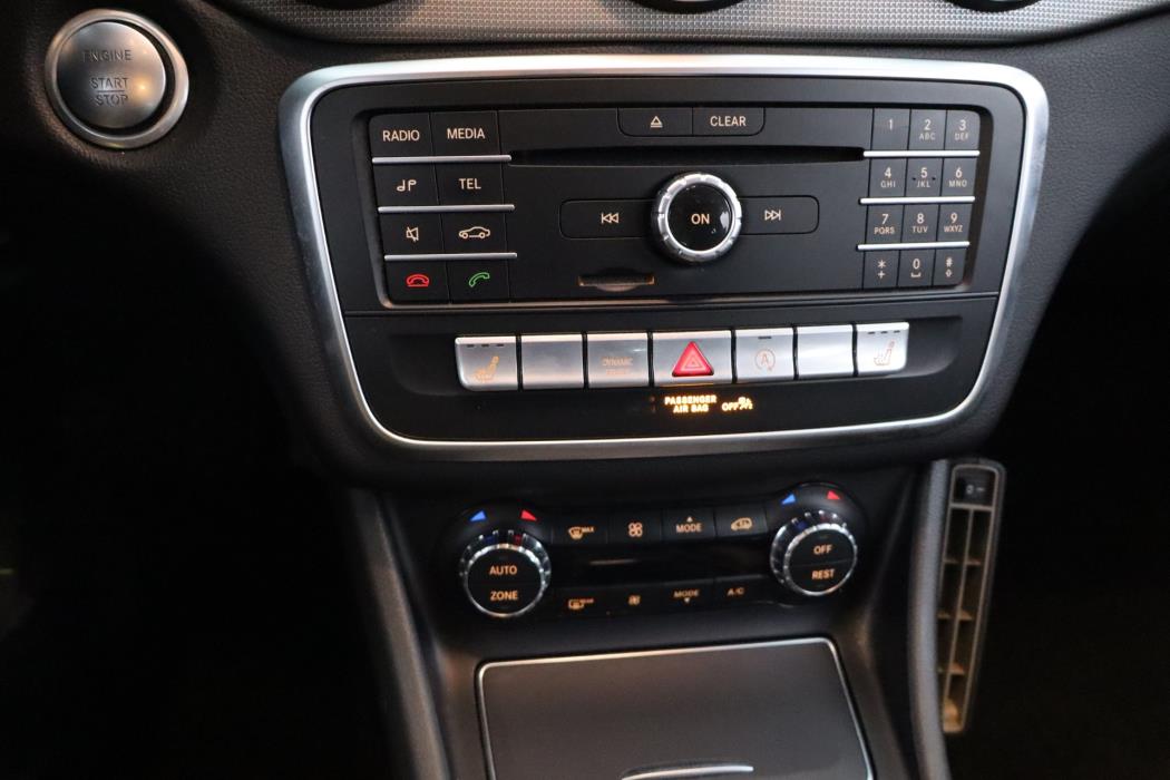 MERCEDES-BENZ CLA 2019