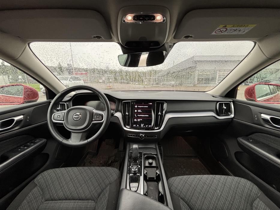 VOLVO V60 2022
